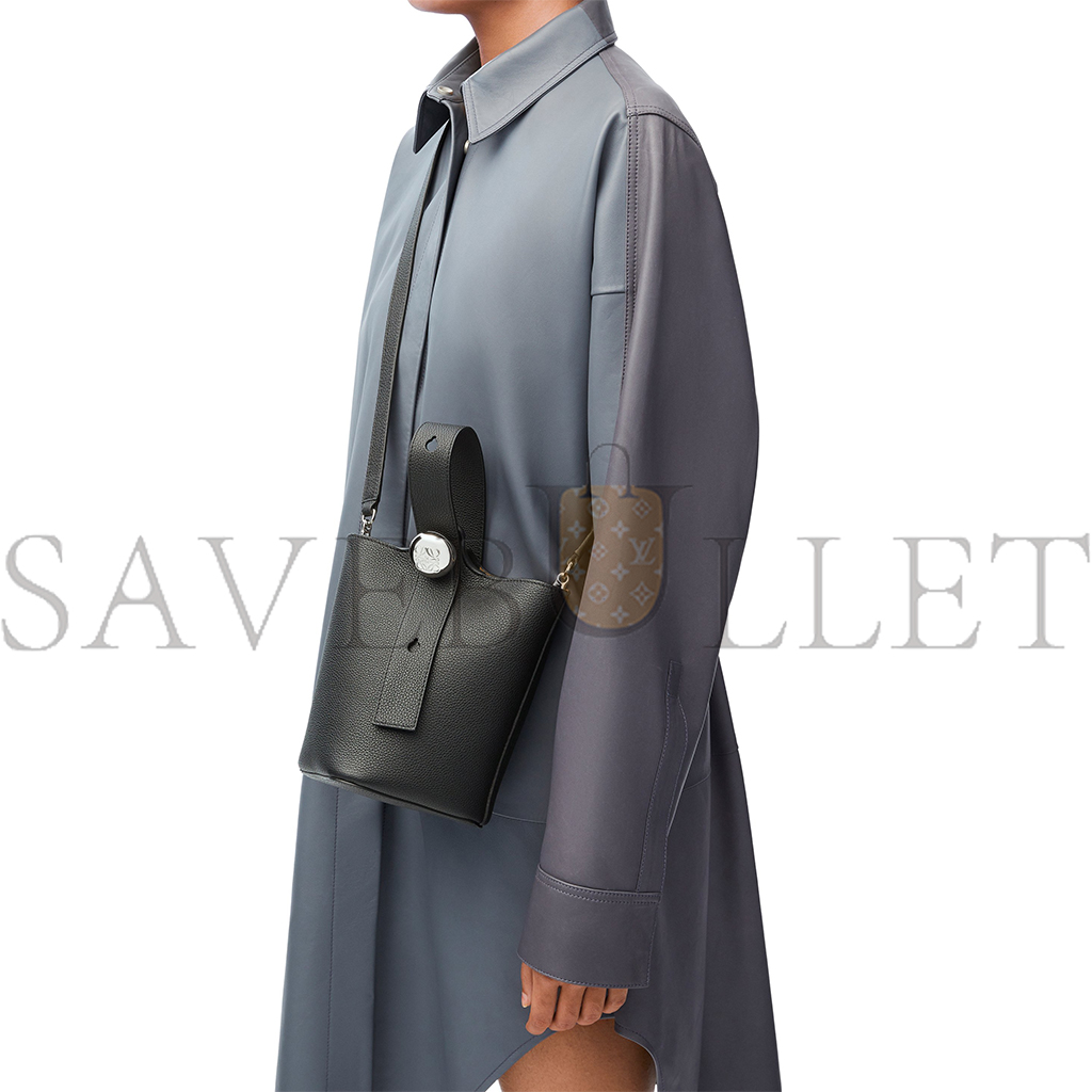 l*ew* mini pebble bucket bag in soft grained calfskin aanbbbmx02 (19.5*16*16cm)